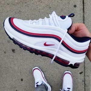 Meet your Posher, Frances